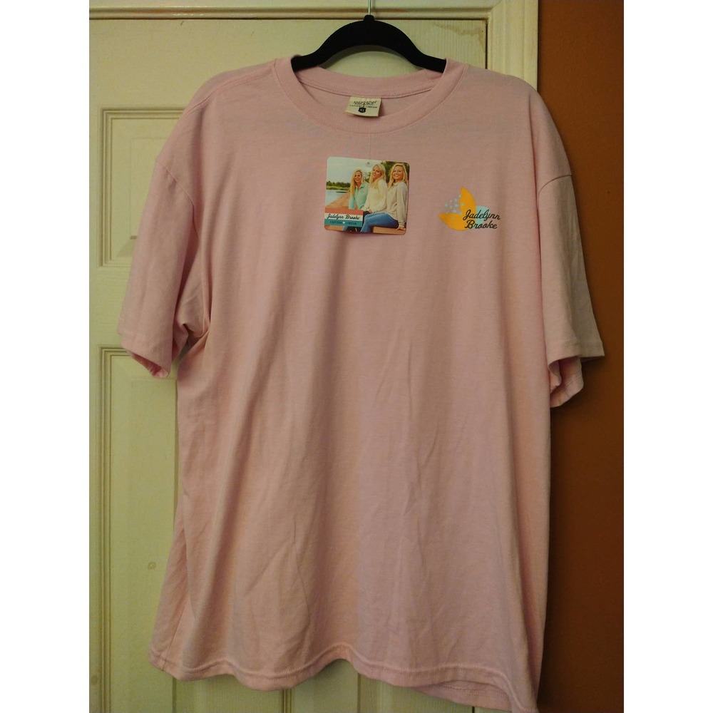 No One Can Do It Like You Tee XL